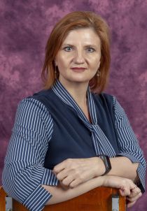 Леонова Светлана Ивановна.